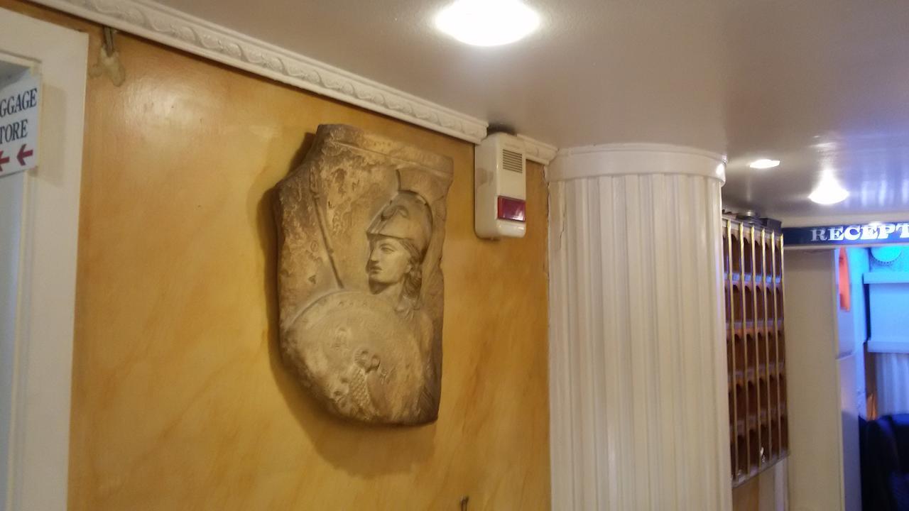 Lozanni Hostel Athene Buitenkant foto