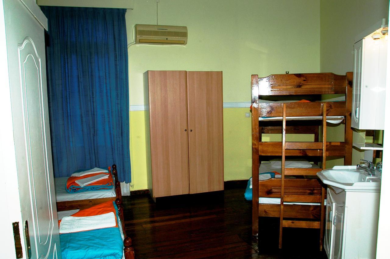 Lozanni Hostel Athene Buitenkant foto