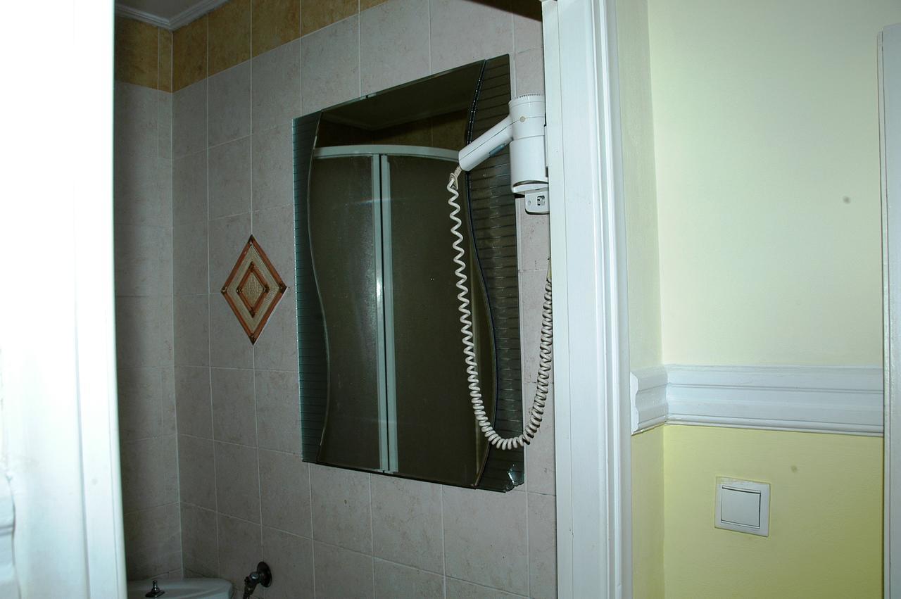 Lozanni Hostel Athene Buitenkant foto