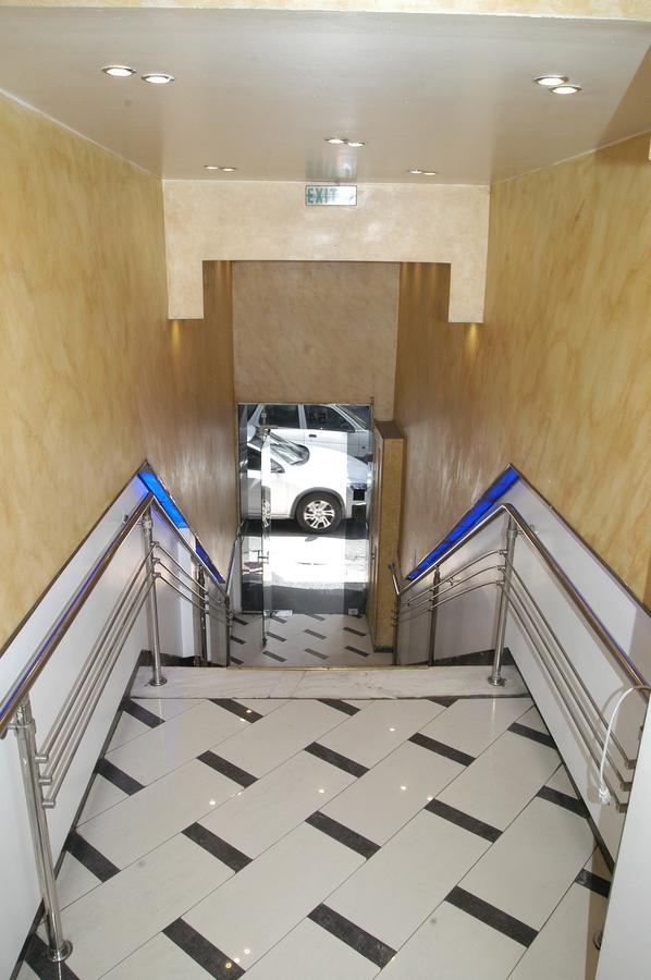 Lozanni Hostel Athene Buitenkant foto